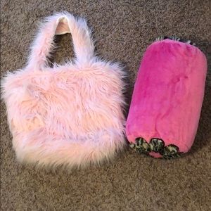 Oobees pink fuzzy bag & pillow